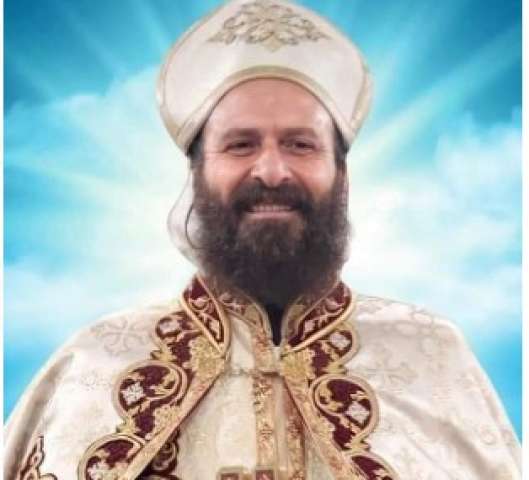 الأب أرسانيوس وديد كاهن كنيسة العذراء ومار بولس بكرموز