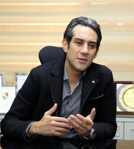 أيمن حامد شريف 