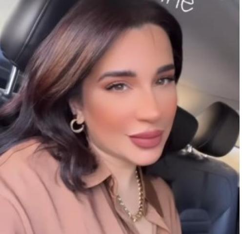  أسما شريف منير