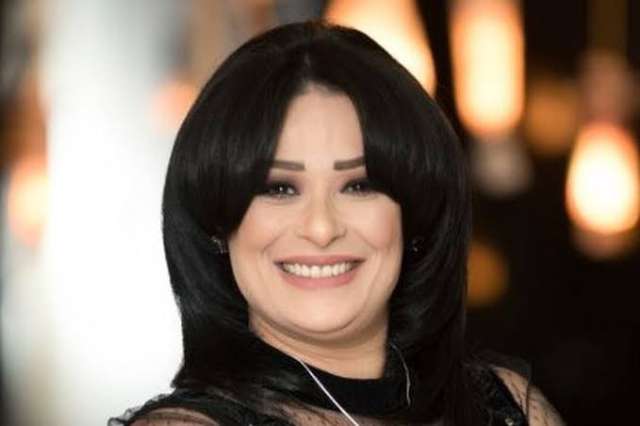 خبيرة التجميل الشهيرة 