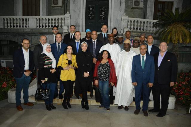 مؤتمر صحفي بمقر سفارة نيجيريا بالقاهرة