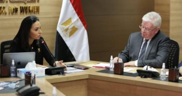مايا مرسى خلال استقبالها مبعوث الاتحاد الأوروبي لحقوق الإنسان