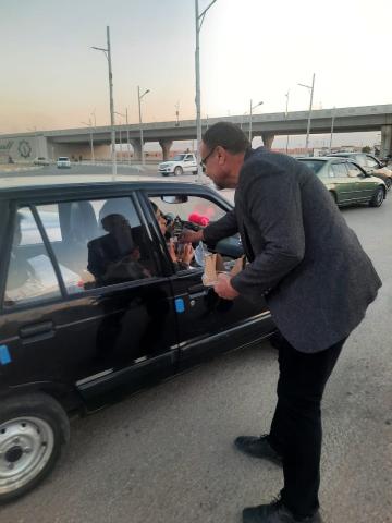 إفطار الصائمين على الطرق