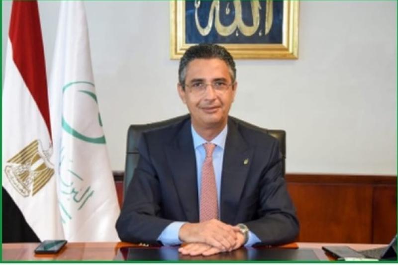  الدكتور شريف فاروق