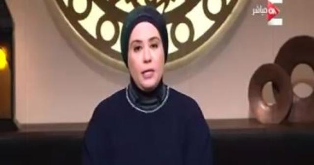 نادية عمارة