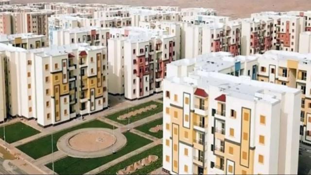 شقق سكنية