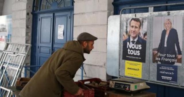 لوبان وماكرون