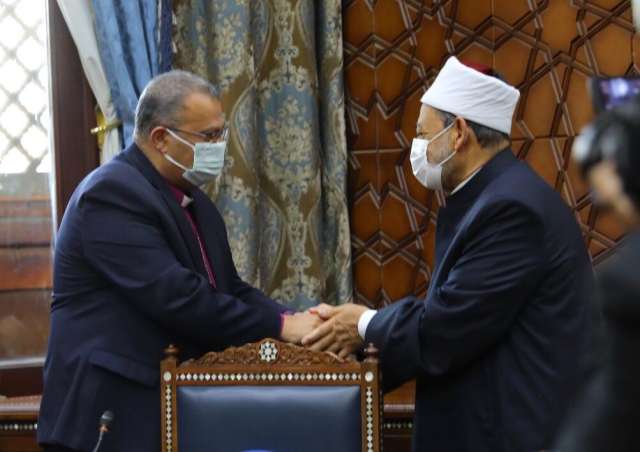 شيخ الأزهر يستقبل رئيس الطائفة الإنجيلية والوفد المرافق له