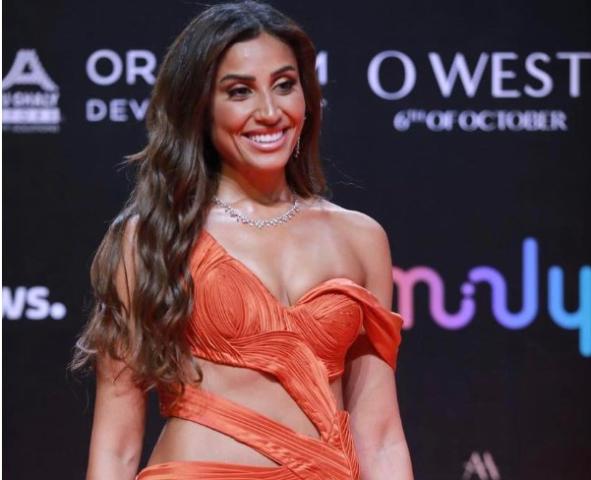 دينا الشربيني