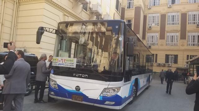أتوبيس نقل عام