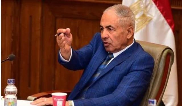 اللواء أحمد العوضي رئيس لجنة الدفاع