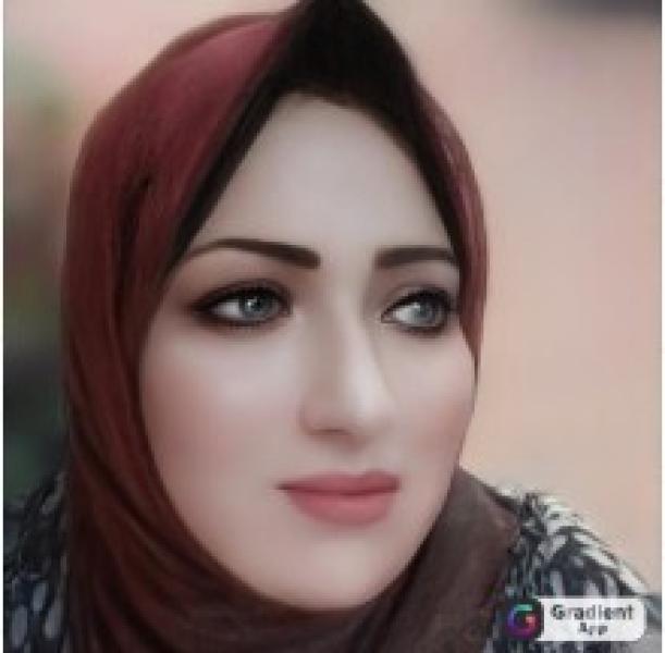الكاتبة الصحفية  ماجدة صالح