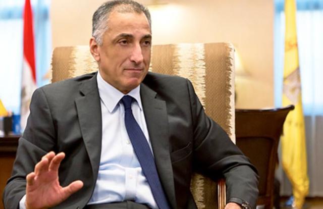 محافظ البنك المركزي طارق عامر