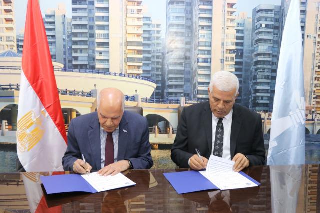 (المعلمين) توقع مذكرة تفاهم مع (المهن الزراعية)