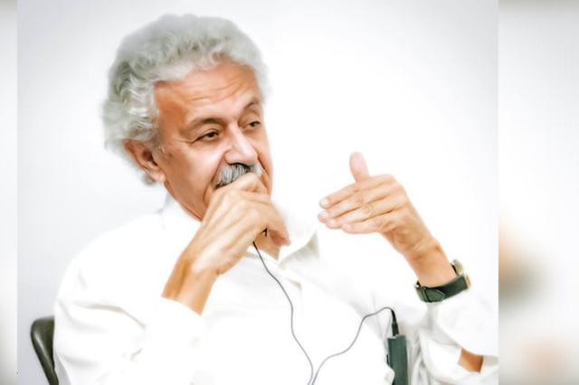 أحمد فؤاد درويش