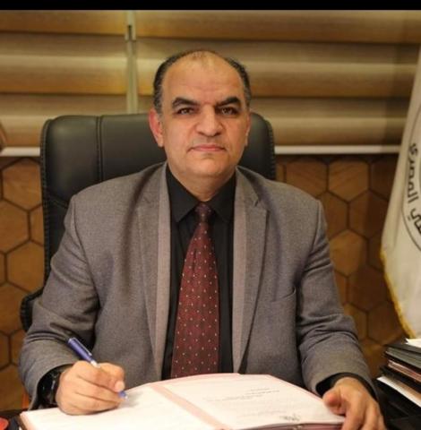 الدكتور أحمد العطار