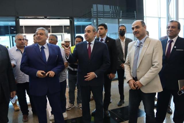 وزير الطيران