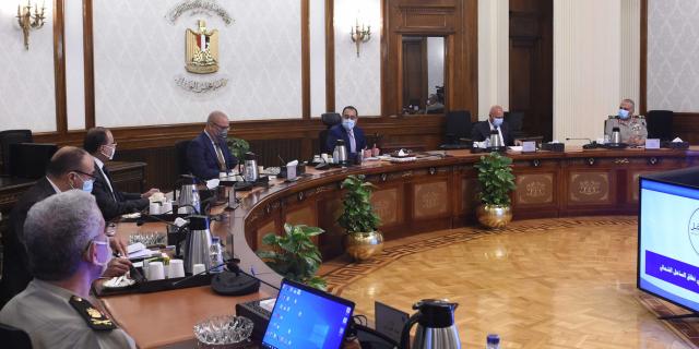 خلال الاجتماع