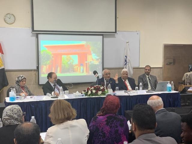 الجلسة الافتتاحية للمؤتمر الدولى  ”مستقبل التعليم فى الدول النامية ”