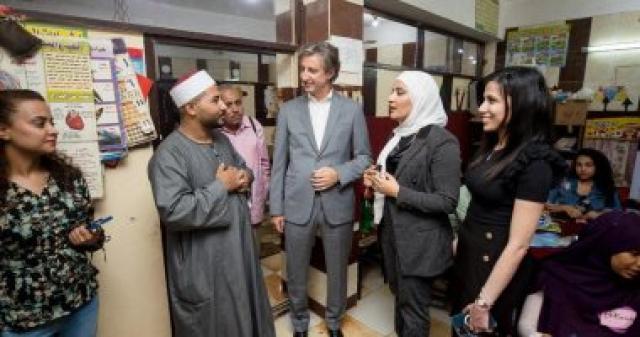 جانب من الزيارة