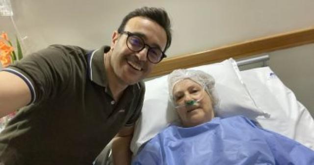  صابر الرباعى وأمه