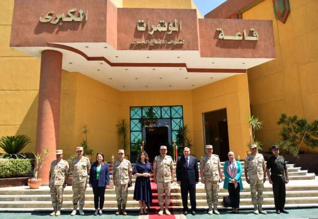 ندوة تثقيفية بالتعاون مع وزارتي المالية والتنمية المحلية  