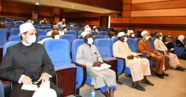 الدورة التدريبية لأئمة وواعظات بوركينا فاسو بأكاديمية الأوقاف الدولية