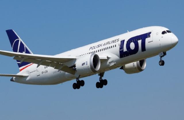 شركة LOT Polish Airlines الناقل الوطني البولندي