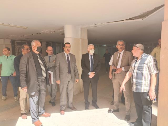 جولة تفقدية لرئيس جامعه حلوان