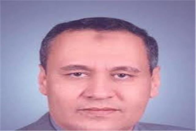 الدكتور رمضان محمد رمضان