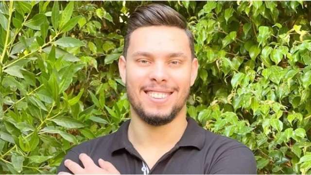 أحمد حسن