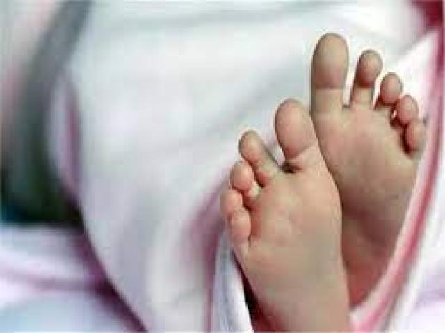 طفل رضيع