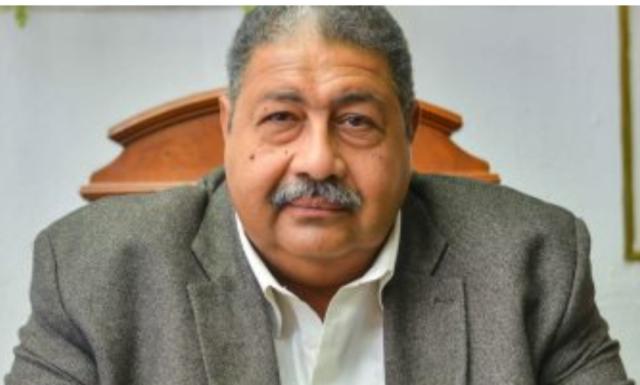 المهندس عادل حسن رئيس مجلس إدارة شركة الصرف الصحى بالقاهرة الكبرى