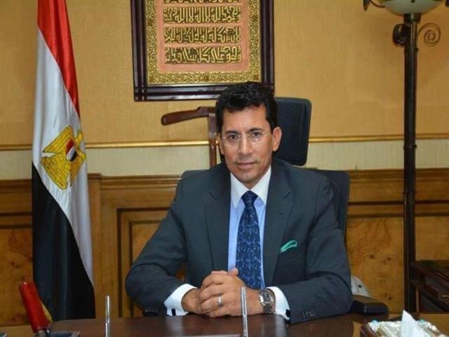 وزير الشباب والرياضة الدكتور أشرف صبحى