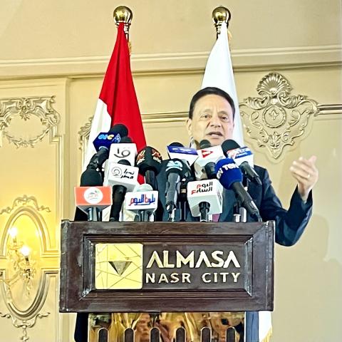  الكاتب الصحفى كرم جبر