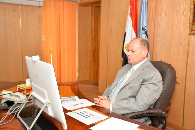 عصام سعد محافظ أسيوط