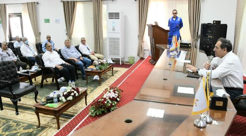 وزير البترول 