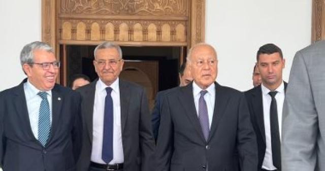 جانب من زيارة الأمين العام للجامعة العربية إلى الجزائر