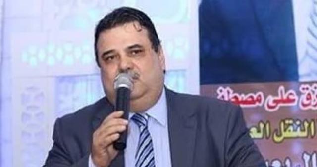  رئيس النقابة العامة للعاملين بالنقل العام