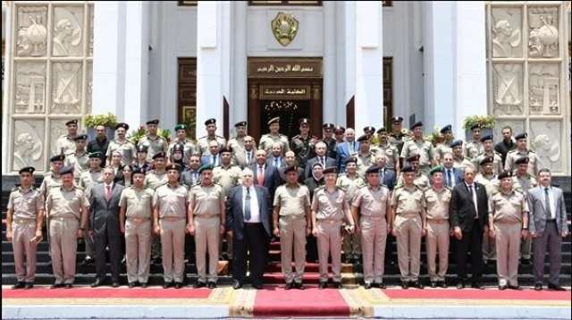 الكلية الحربية تحصل على شهادات «الأيزو» العالمية 