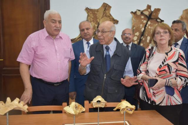  رئيس جامعة السادات يفتتح متحف كلية الطب البيطري بالجامعة 