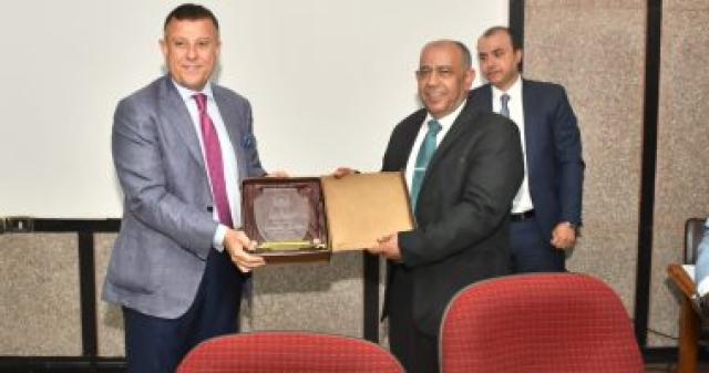 مجلس جامعة عين شمس