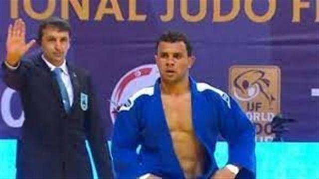     محمد عبد الجواد  
