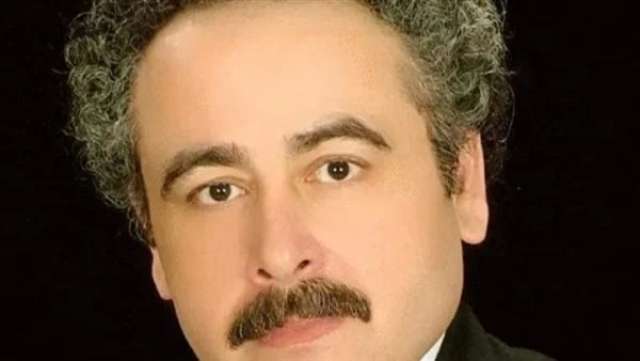 علاء عبد الهادي 