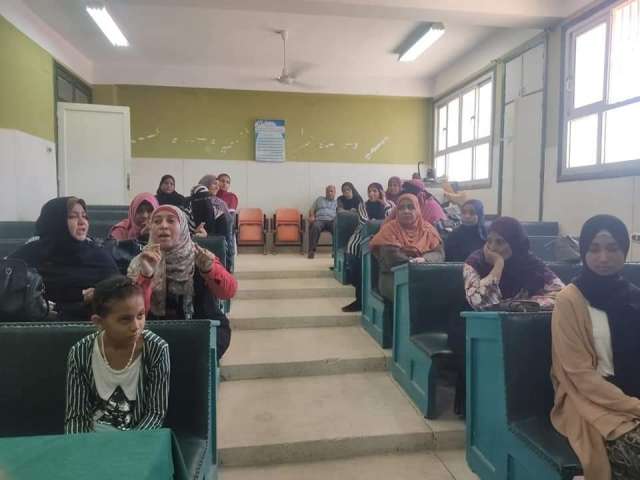 ندوة