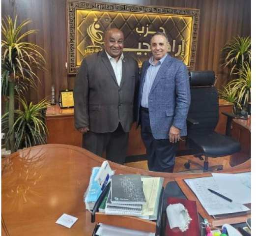 النائب تيسير مطر و  أحمد فاوى الضبع امين العمال بحزب ارادة جيل