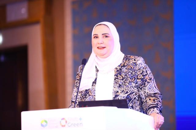 نيفين القباج وزيرة التضامن 