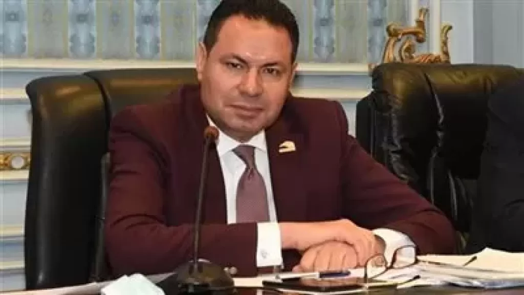 النائب مكرم رضوان