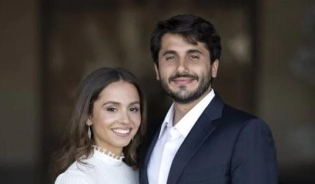 الملكة رانيا تعلن خطوبة ابنتها الأميرة إيمان لجميل ألكساندر