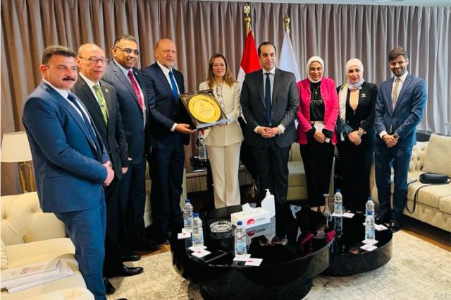 الوطنية للتدريب تستقبل وفد حزب المصريين لمناقشة بنود الحوار الوطني